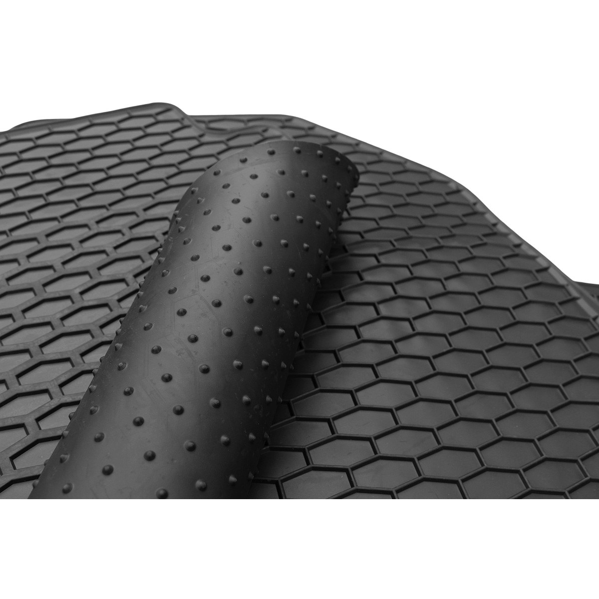 Rubber mats VOLKSWAGEN Golf VI 2008-2013 (, round clips) / P223304 / black