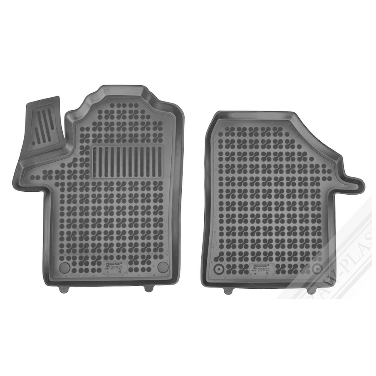 Rubber mats Mercedes Vito III W447 front, with an extra material on the driver side, facelift from 2024 (1 row, with an extra material on the driver side, facelift)