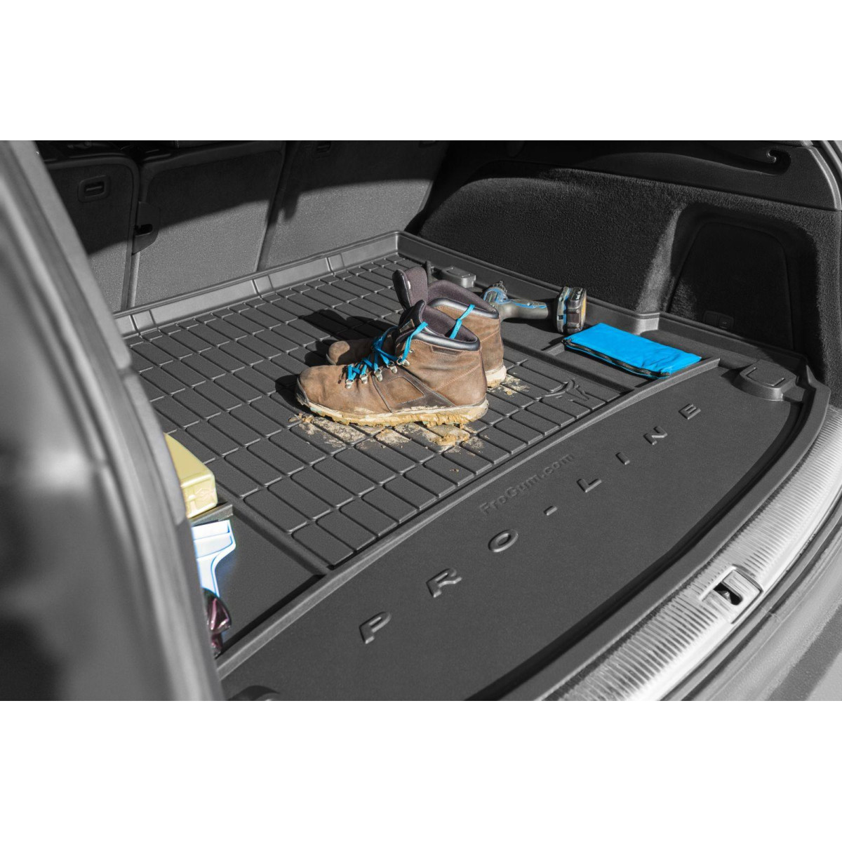 Rubber trunk mat Proline Audi A4 (B9) Wagon from 2015 / higher edges
