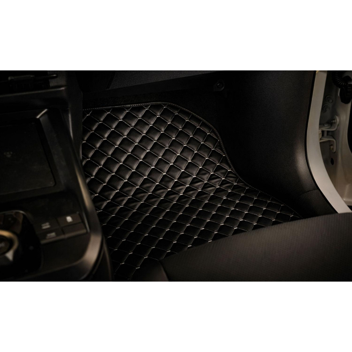 Eco leather mats QuiltyMats XPENG G9 (E38) from 2022 (Black / gray stitching)