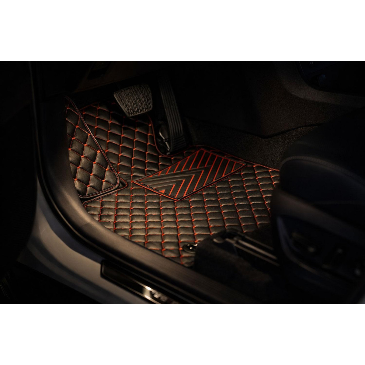 Eco leather mats QuiltyMats XPENG G9 (E38) from 2022 (Black / red stitching)