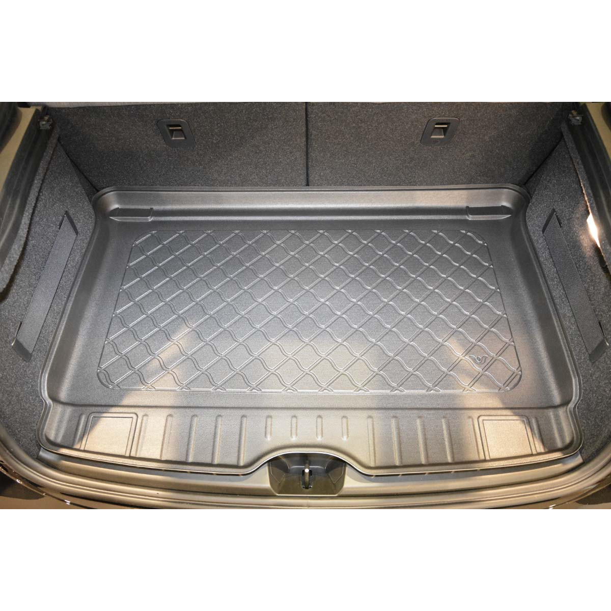 Trunk mat BMW i3 from 2013 (without trunk base extension)