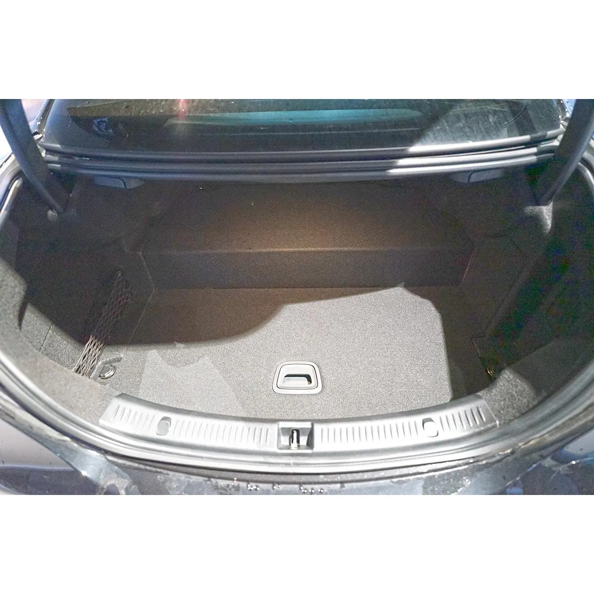 Trunk mat Mercedes E-class W213 2016-2023 (Plug-in Hybrid) Trunk mat Mercedes E-class W213 2016-2023 (Plug-in Hybrid)