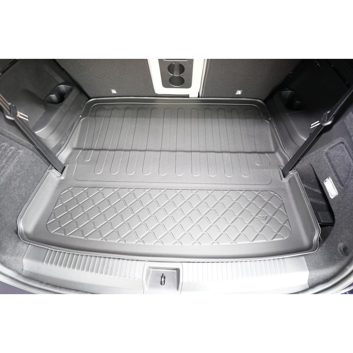 Trunk mat Renault Espace VI E-Tech Hybrid from 2023 (7 places, 3rd row lowered) Trunk mat Renault Espace VI E-Tech Hybrid from 2023 (7 places, 3rd row lowered)