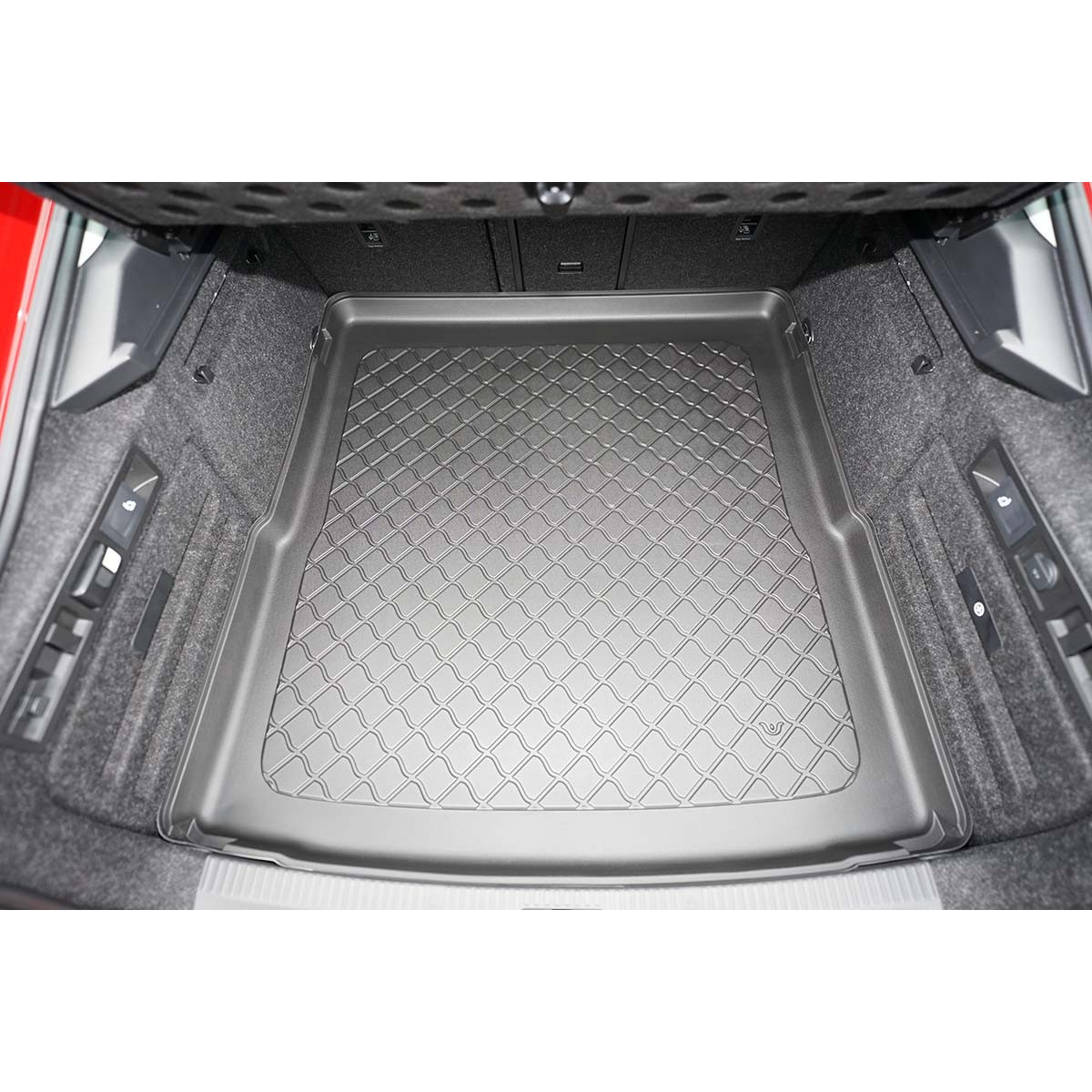 Trunk mat Skoda Superb iV Plug-in Hybrid 2020-2024 (Sedan)