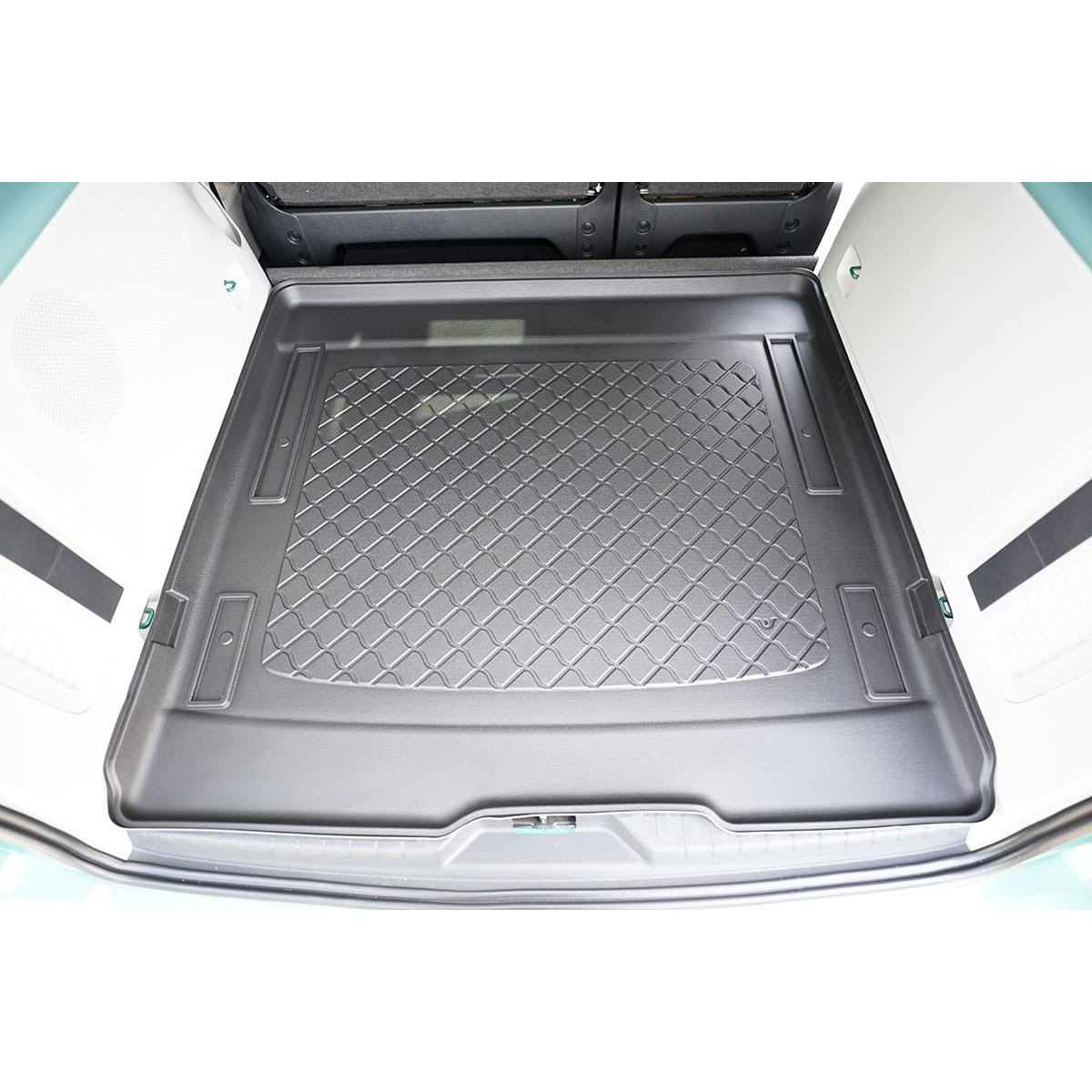 Trunk mat Volkswagen ID. Buzz Electric from 2022 (5 places, short base)