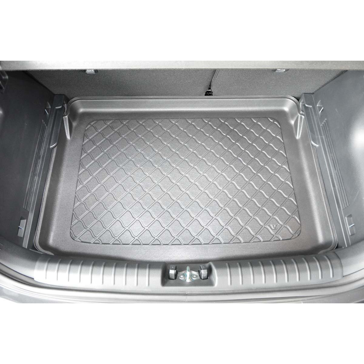 Trunk mat Kia Stonic from 2017 (bottom part / not for Mild Hybrid) Trunk mat Kia Stonic from 2017 (bottom part / not for Mild Hybrid)