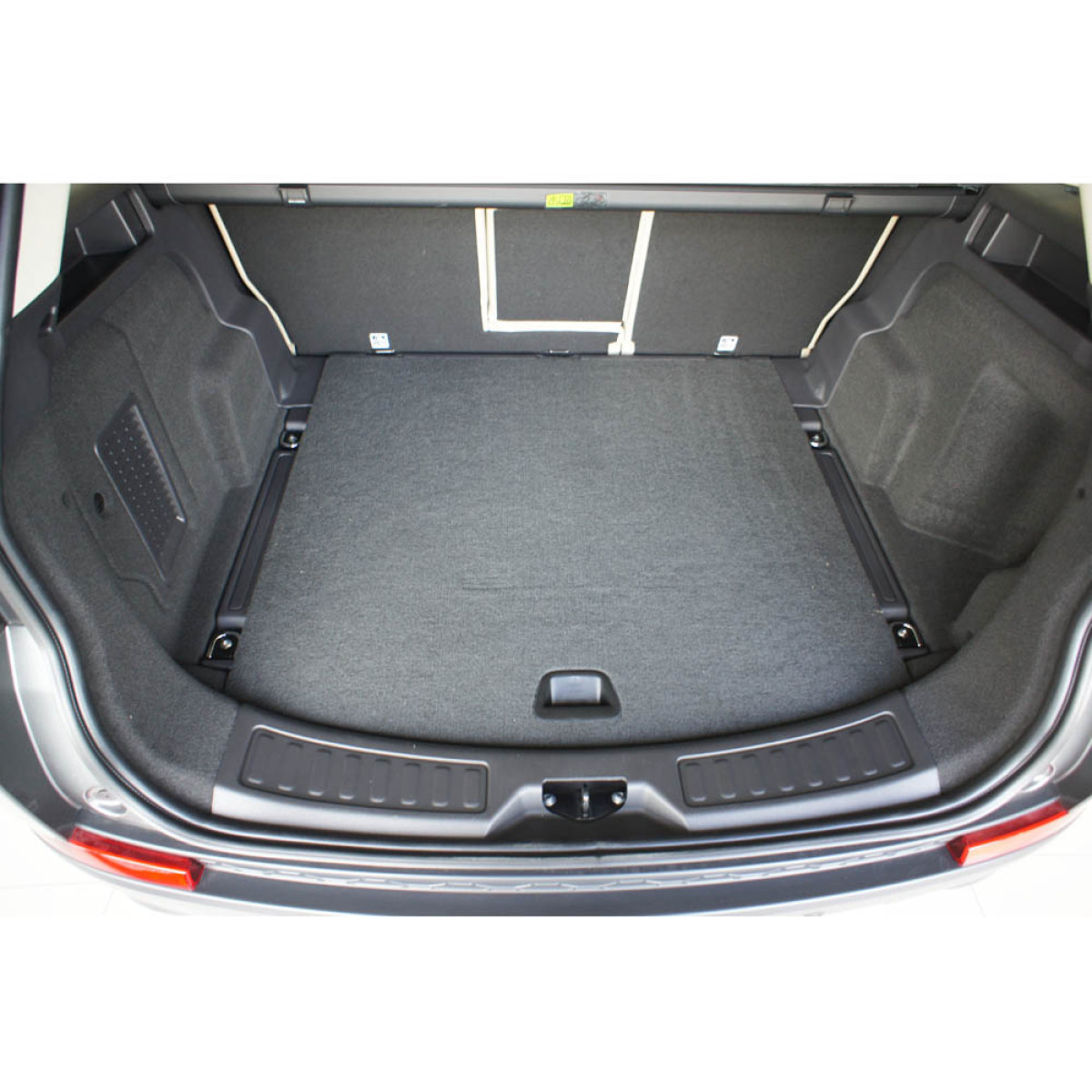 Trunk mat Land Rover Discovery Sport Plug-in Hybrid from 2020 (5/7 places) Trunk mat Land Rover Discovery Sport Plug-in Hybrid from 2020 (5/7 places)