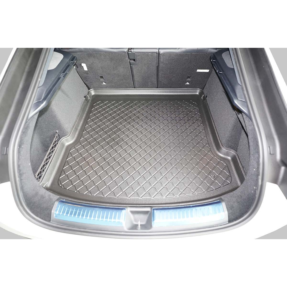 Trunk mat Mercedes GLE C167 Coupe from 2019 (not for Plug-in Hybrid GLE 350 de) Trunk mat Mercedes GLE C167 Coupe from 2019 (not for Plug-in Hybrid GLE 350 de)
