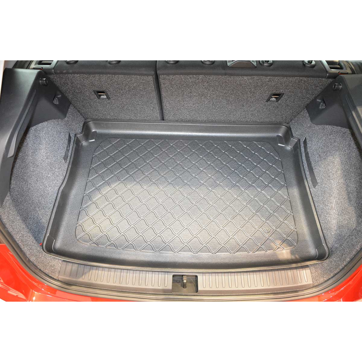 Trunk mat Seat Arona from 2017 (upper part) Trunk mat Seat Arona from 2017 (upper part)