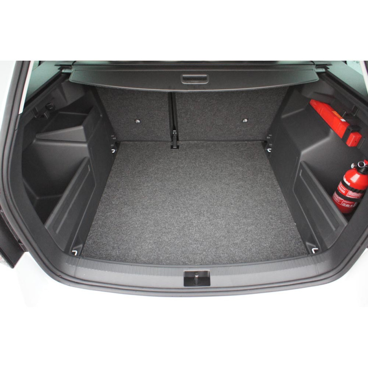 Trunk mat Skoda Fabia Station Wagon from 2015 (one-level boot) Trunk mat Skoda Fabia Station Wagon from 2015 (one-level boot)