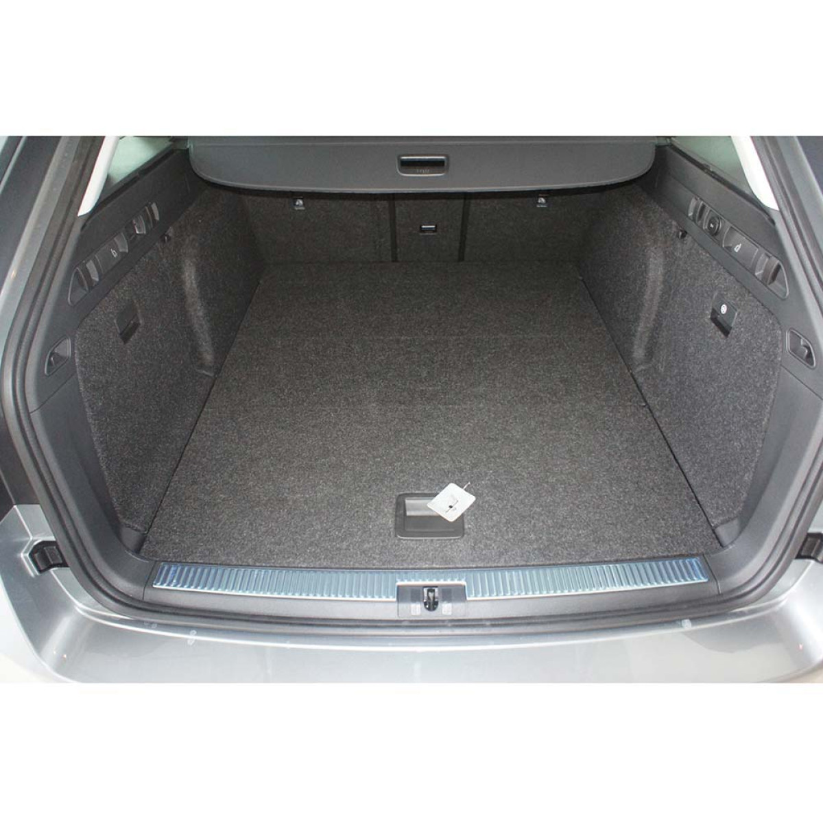 Trunk mat Skoda Superb Station Wagon from 2015 (upper part / not for Plug-in Hybrid) Trunk mat Skoda Superb Station Wagon from 2015 (upper part / not for Plug-in Hybrid)