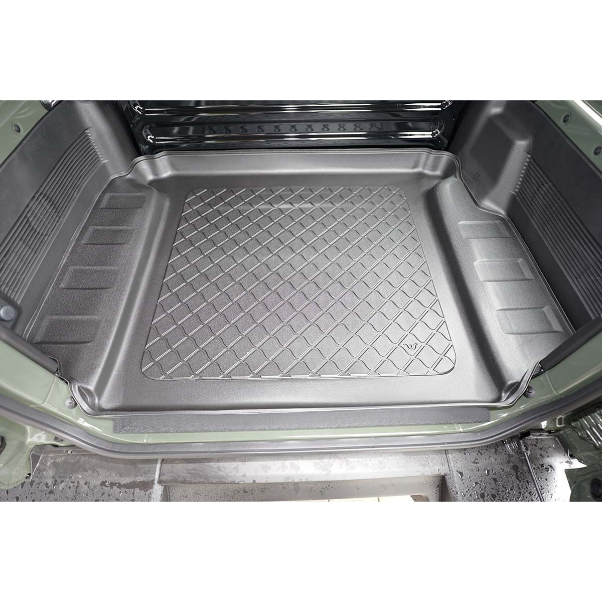 Trunk mat Suzuki Jimny from 2021 (2 places) Trunk mat Suzuki Jimny from 2021 (2 places)