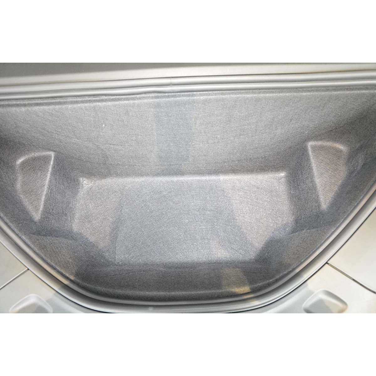 Trunk mat Tesla Model S from 2016 (front trunk) Trunk mat Tesla Model S from 2016 (front trunk)