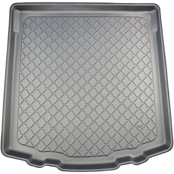 Trunk mat Toyota Auris Touring Sports 2013-2018 (bottom part / one-level boot)