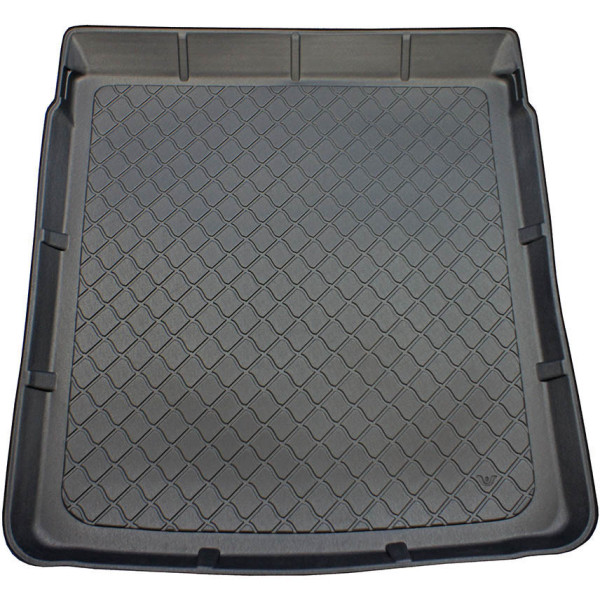 Rubber trunk mat Volkswagen Passat B6 2005-2009 (Sedan)