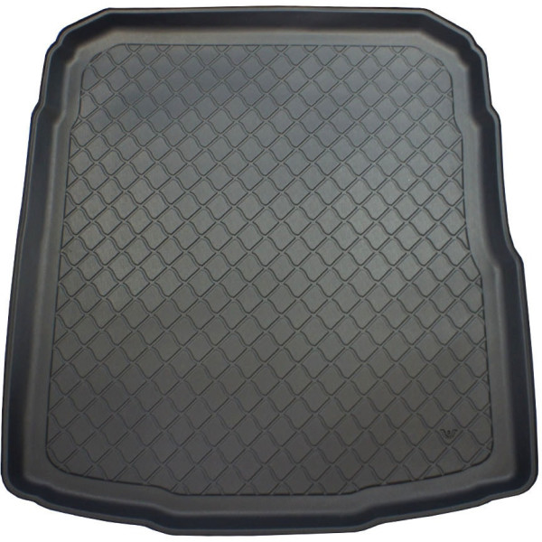Trunk mat Volkswagen Passat B8 Sedan from 2014 (bottom part / version with non-standard spare wheel)