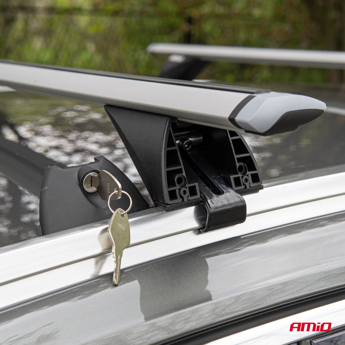 Roof bars, aluminum, for integrated rails 135 cm CRR-04 AMIO-03152