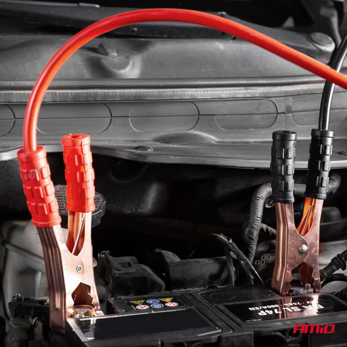 Jumper cables 600A - 4m AMIO-01024