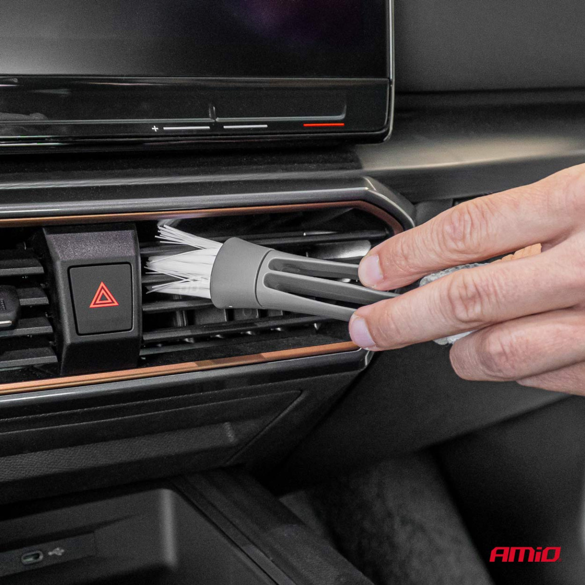 Brush for cleaning ventilation grilles AMIO-02607