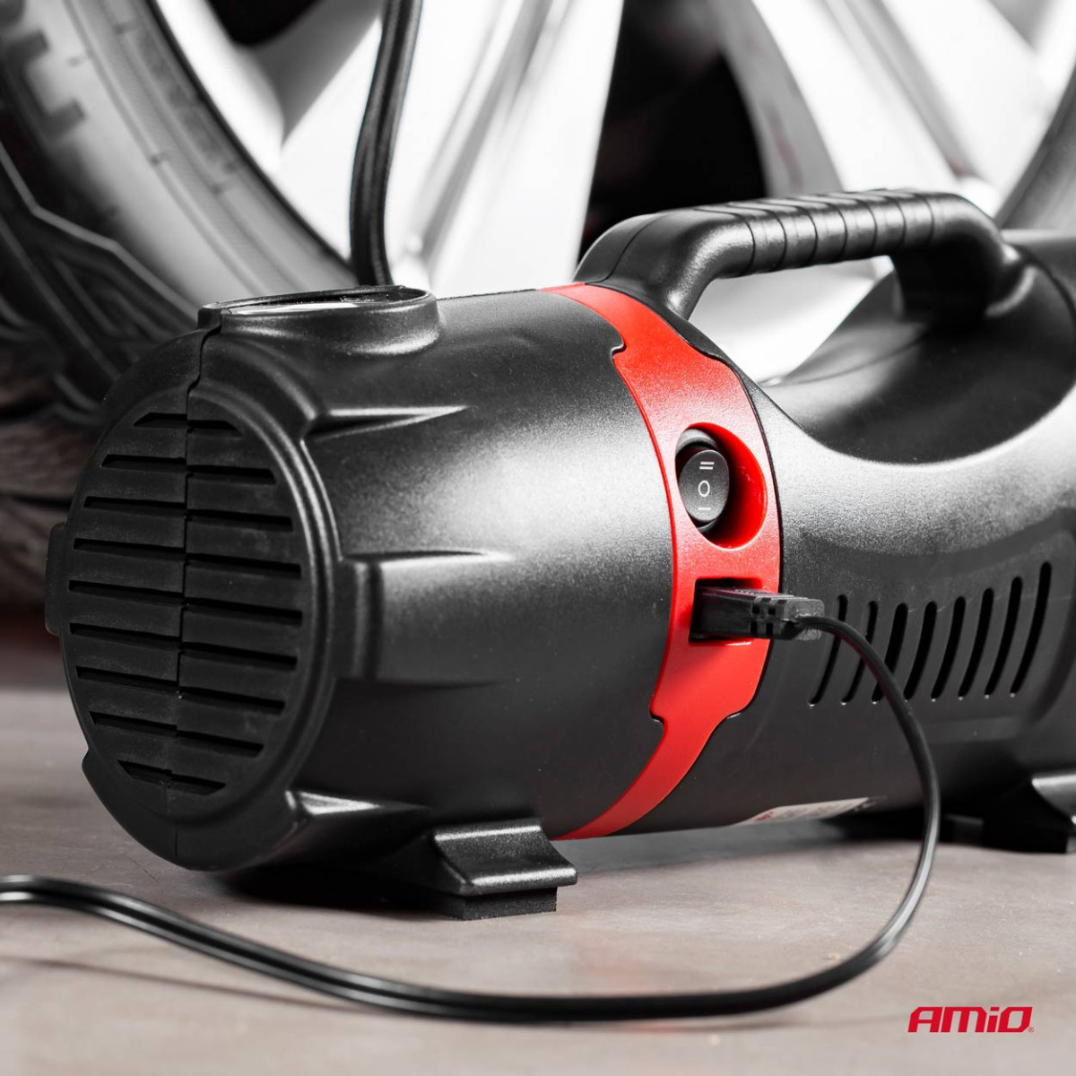 Car air compressor 12V/230V ACOMP-09 AMIO-02383