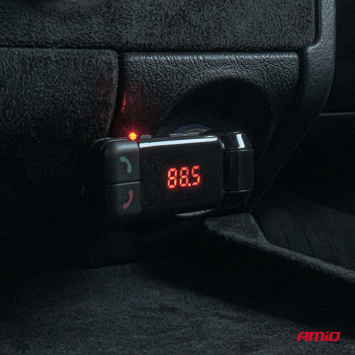 Car FM transmitter, 2×USB-A 12V 24V AMIO-04650