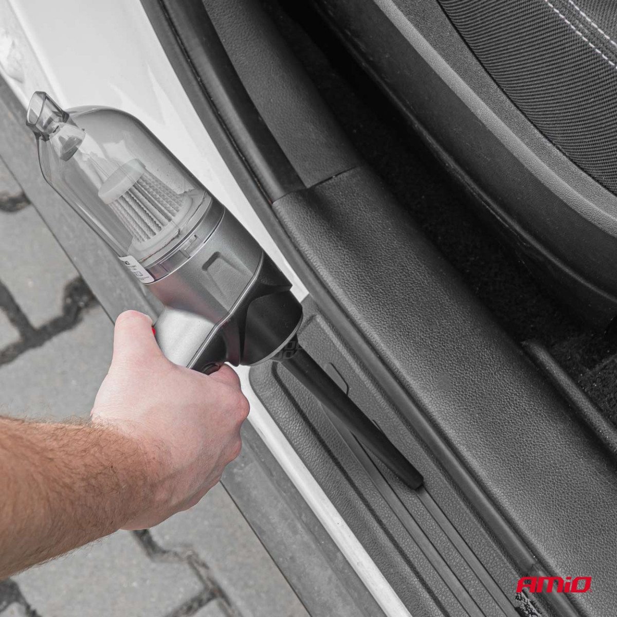 Cordless car vacuum cleaner 40 W, 4000 mAh, with HEPA filter, 4.5 kPa AMiO-03692