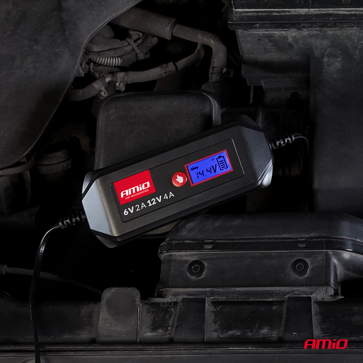 Digital battery charger STD/GEL/AGM/WET 4A 6/12V AMIO-04523