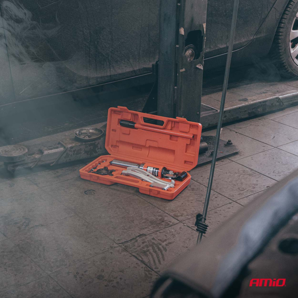 Hydraulic bearing puller AMIO-04752