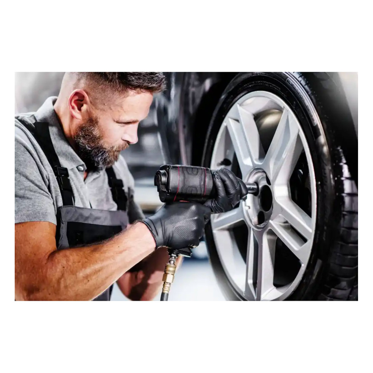 Nitrile gloves Mercator GoGrip ONE-BY-ONE, black, L, 100 pcs.