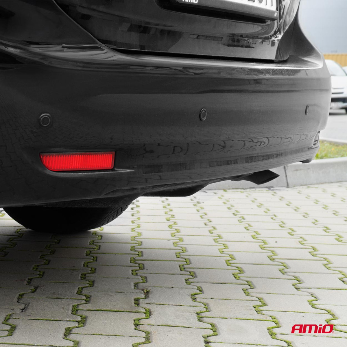 Parking assistance system LED-GRAF 3D, 4 black sensors GOLD 18 mm AMIO-03186