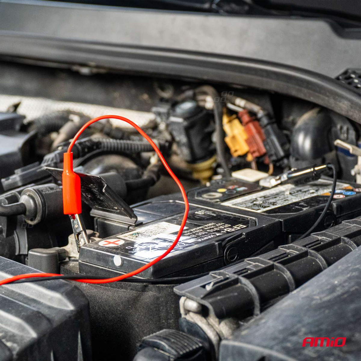 Shrinkable test leads with crocodile clips 2×9 m AMIO-04275