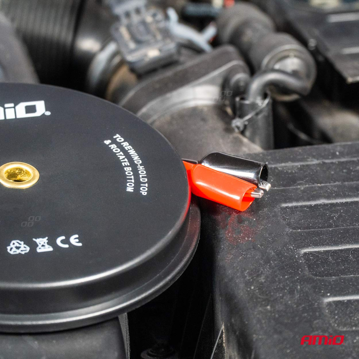 Shrinkable test leads with crocodile clips 2×9 m AMIO-04275