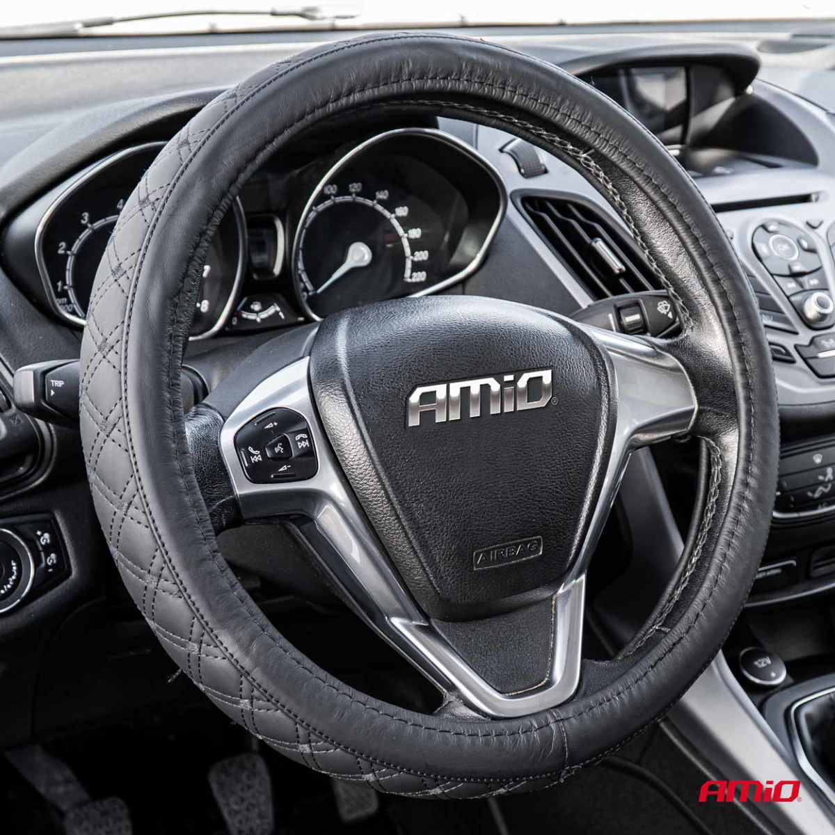 Car steering wheel cover 35-37 cm, genuine leather, SWC-51-S