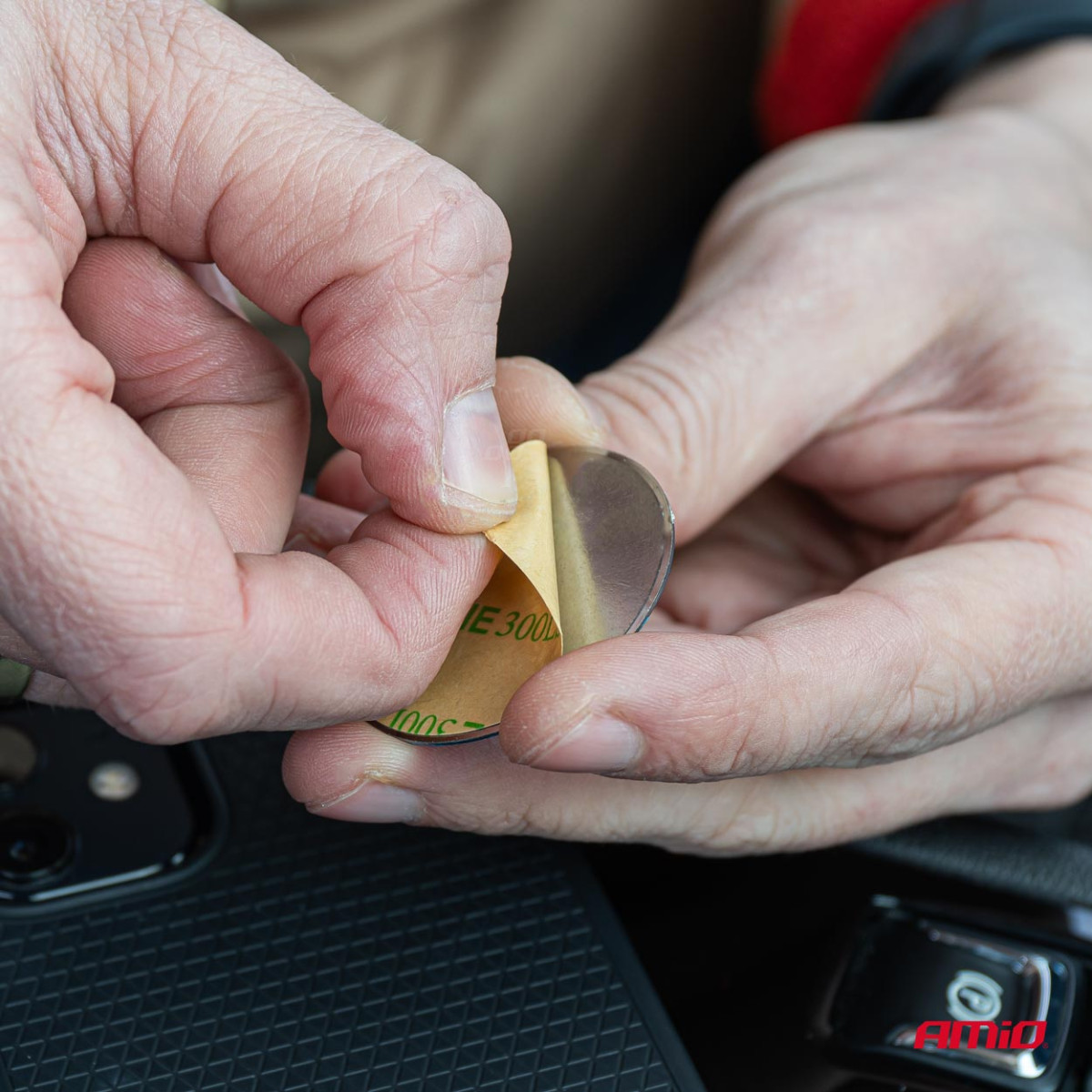 Phone holder with suction cup AMIO-03790