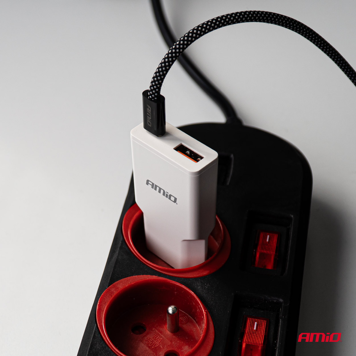 Mains charger 230V 20W GaN USB-C USB-A AMIO-04838