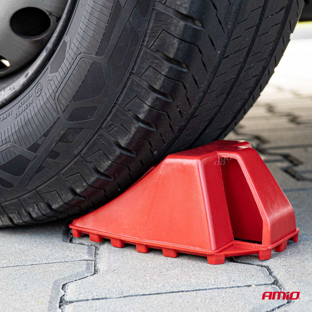 Wheel stop block with brake AMIO-02793