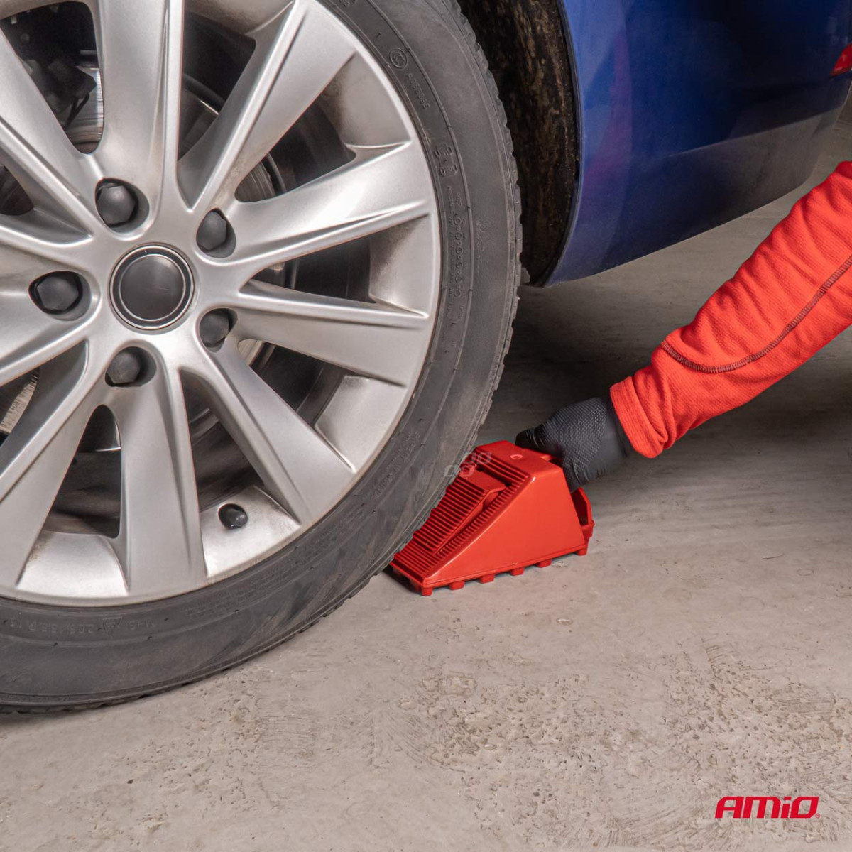 Wheel stop block with brake AMIO-02793