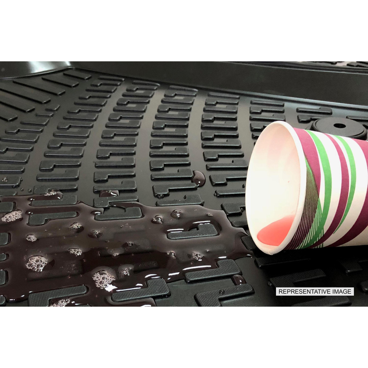 Rubber mats Rizline Honda CR-V 2013-2017 / black / higher edges Rubber mats Rizline Honda CR-V 2013-2017 / black / higher edges